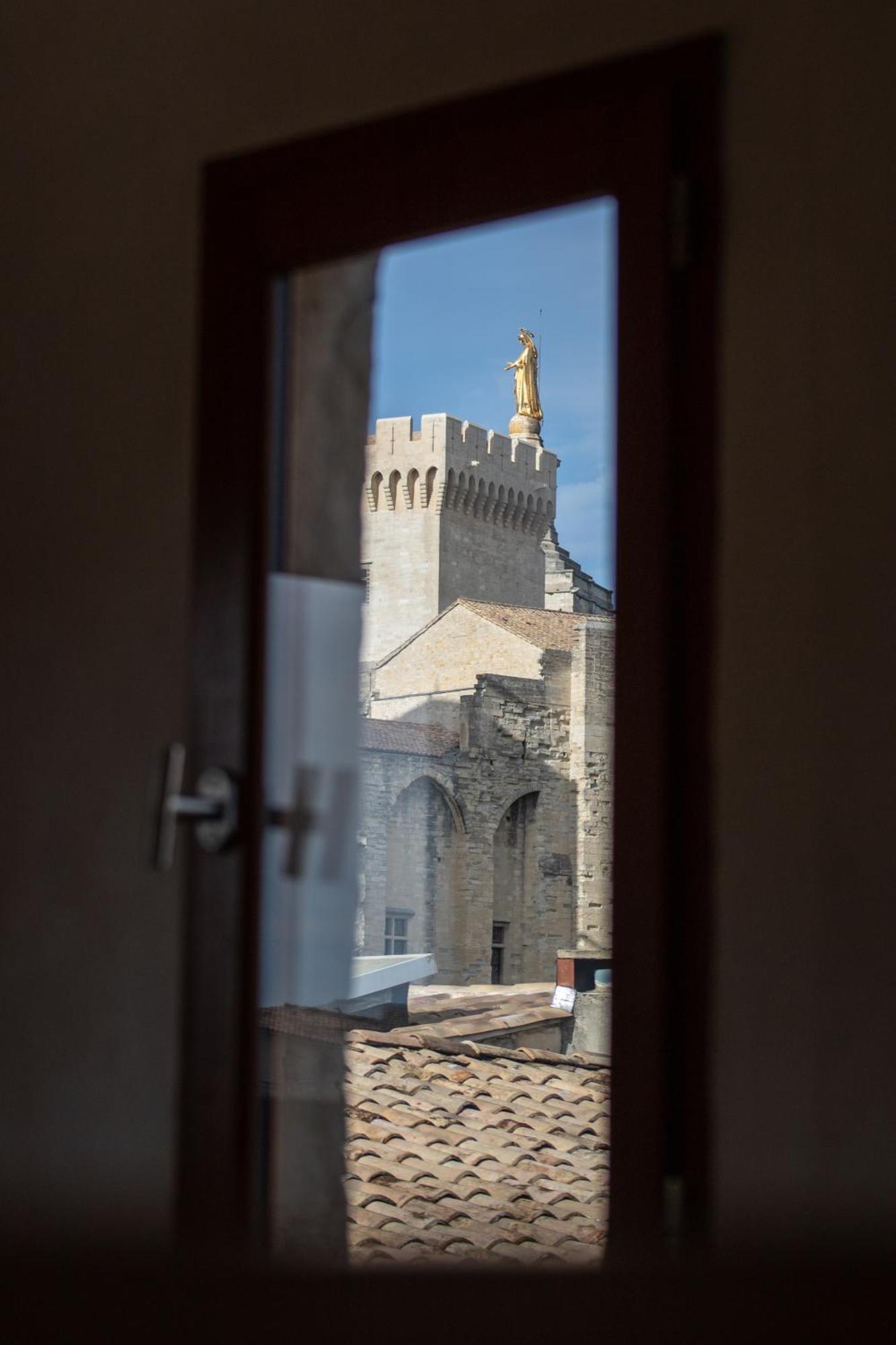 Le Ciel Du Palais - Intramuros - 2 Ch - Wifi Avignon Exteriör bild